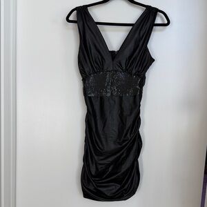 Elegant Black Sleeveless Dress